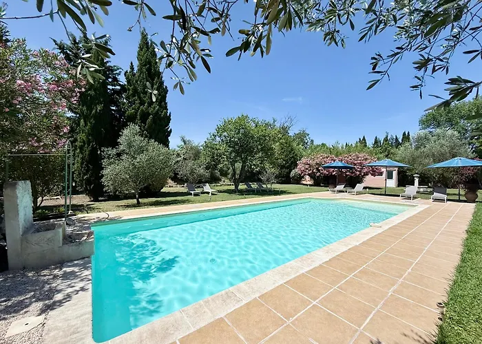 Domaine Au Coeur des Alpilles